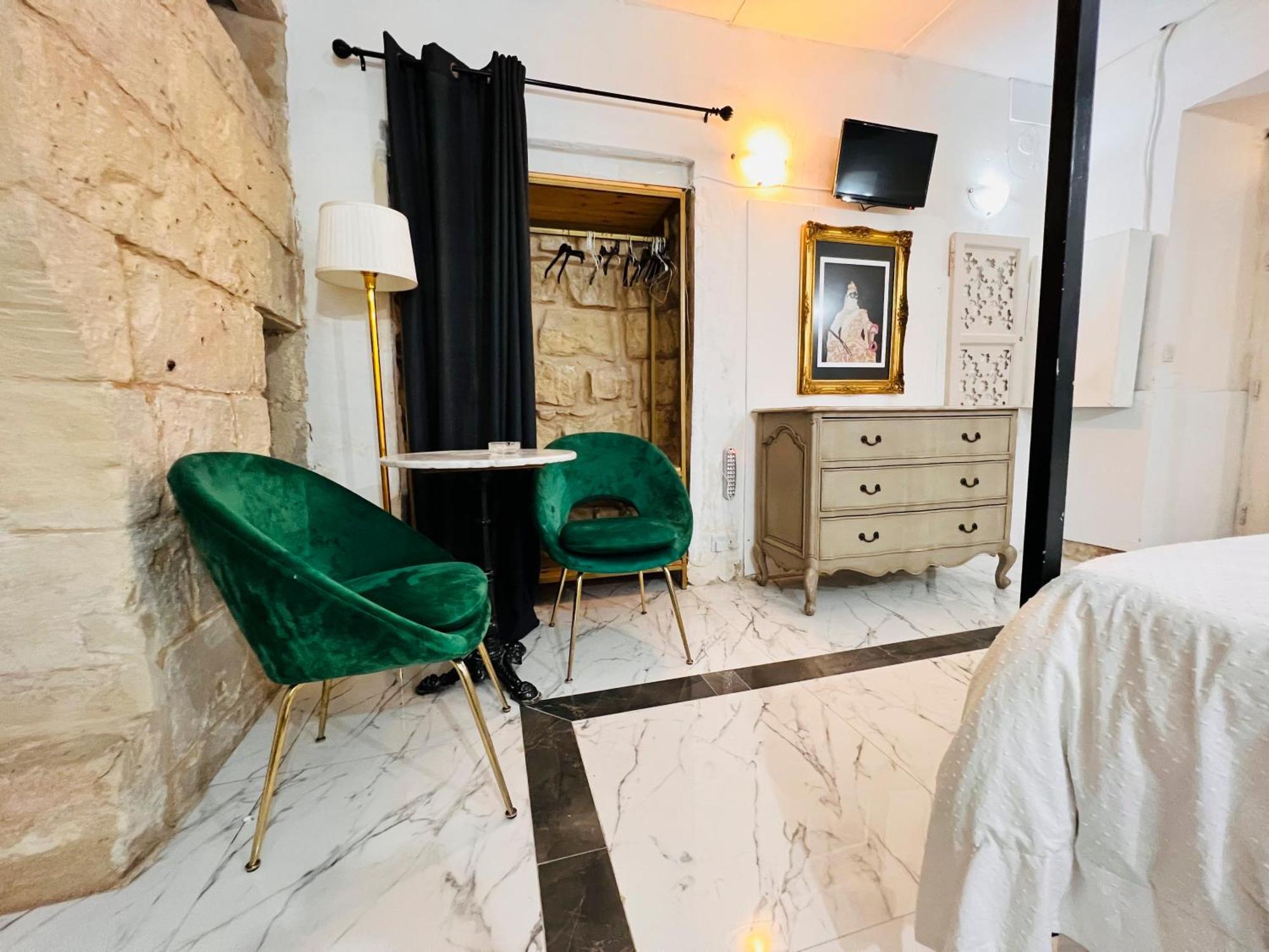 Charming Townhouse Prime Area Valletta Apartment Екстериор снимка