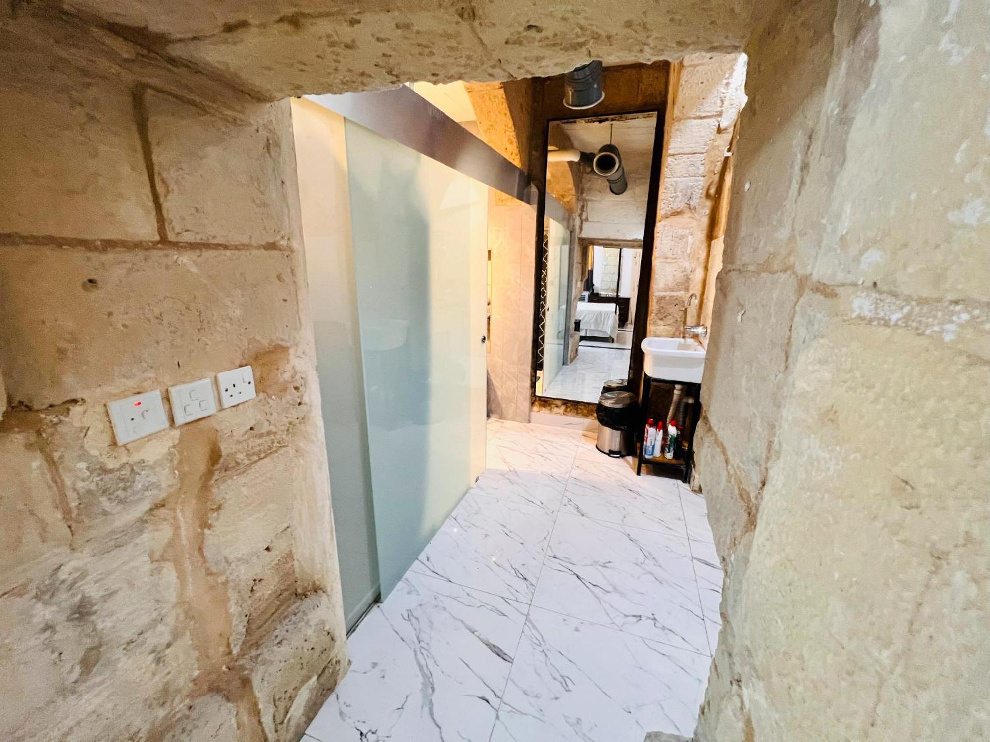Charming Townhouse Prime Area Valletta Apartment Екстериор снимка